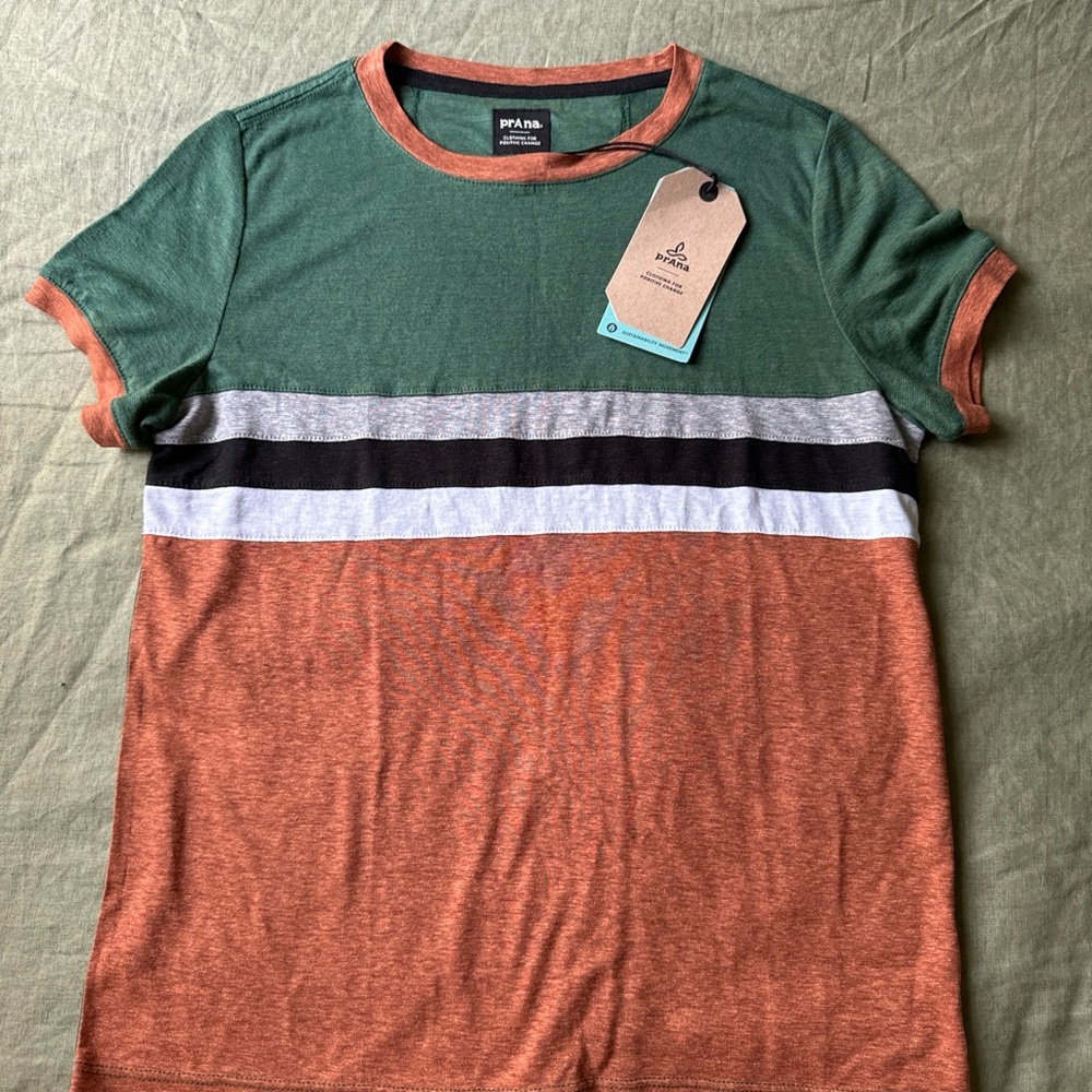 NWT prAna Cozy Up Ringer Tee Women's Short Sleeve T-Shirt, Dark Ale, Small